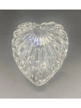 Vintage Crystal Clear CCI Heart Shaped Trinket Box w/ Lid Scalloped Mothers Day